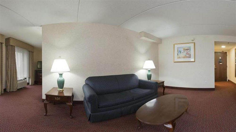 Holiday Inn Express Baltimore BWI Airport West By Ihg Hanover Exterior foto