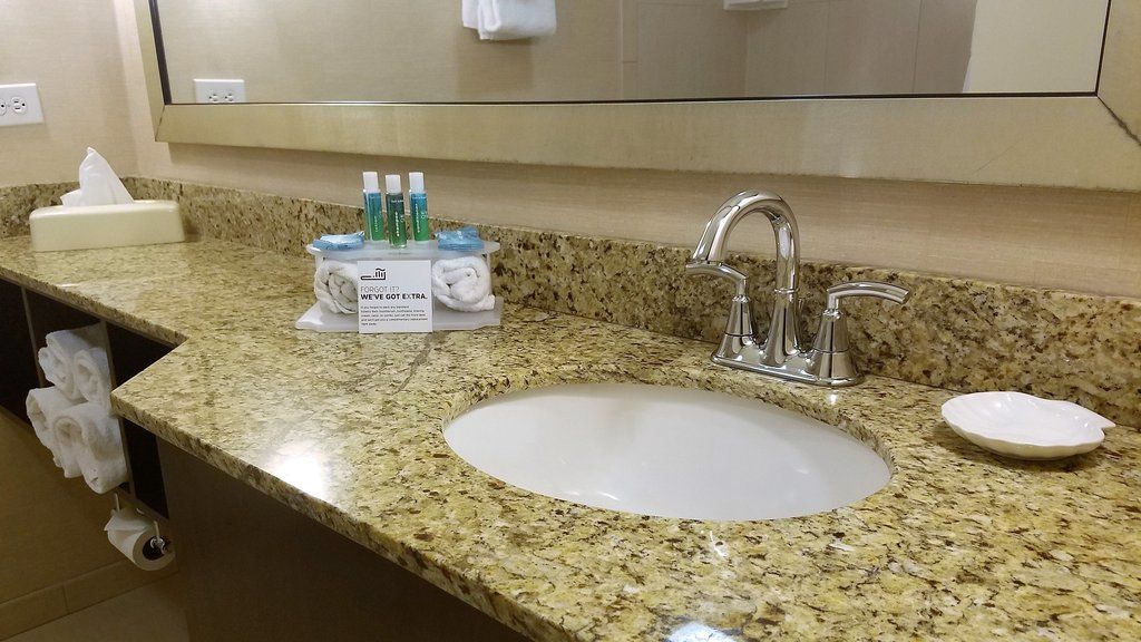 Holiday Inn Express Baltimore BWI Airport West By Ihg Hanover Exterior foto